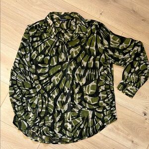 Liverpool Green and Black Patterned Button Down Shirt